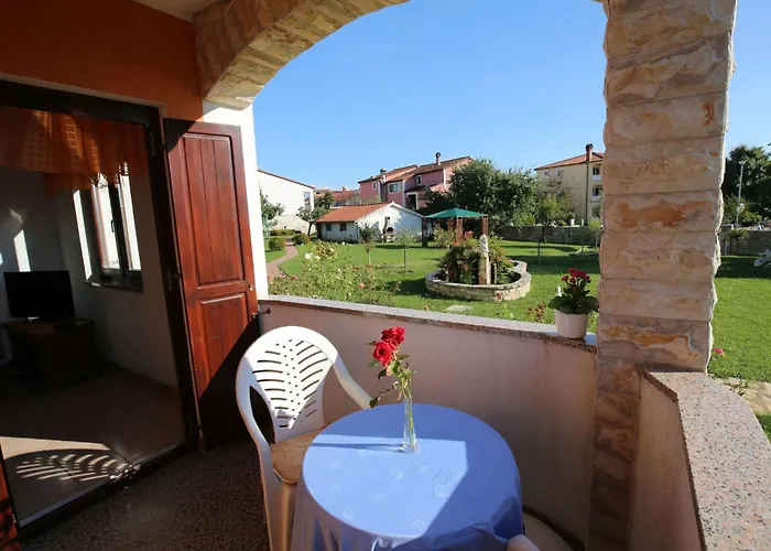 Apartman Linet 3 By Interhome Funtana