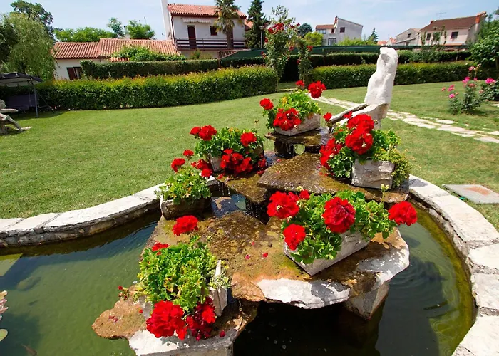 Linet 3 By Interhome Apartman