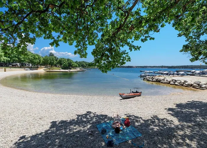 Linet 3 By Interhome Apartman