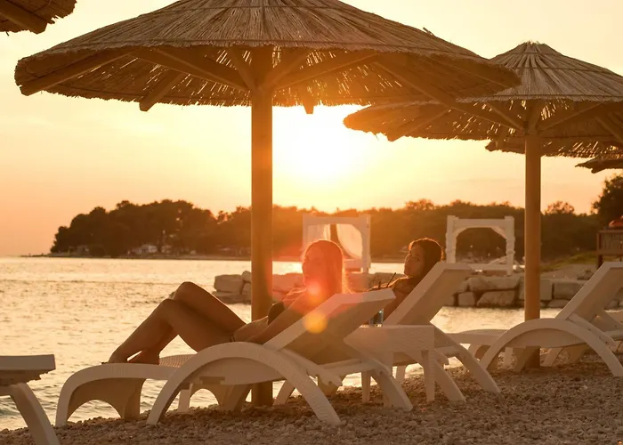 Linet 3 By Interhome Apartman Funtana