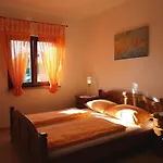 Linet 3 By Interhome *